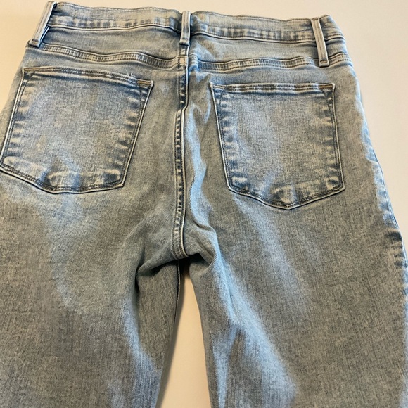 Frame High Rise Blue Denim Flare Raw Edge Leg Jeans with Stretch, Size 27 - Picture 6 of 16